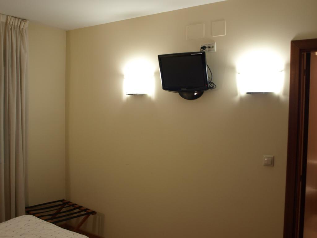 Pension Viella Asturias オビエド 部屋 写真