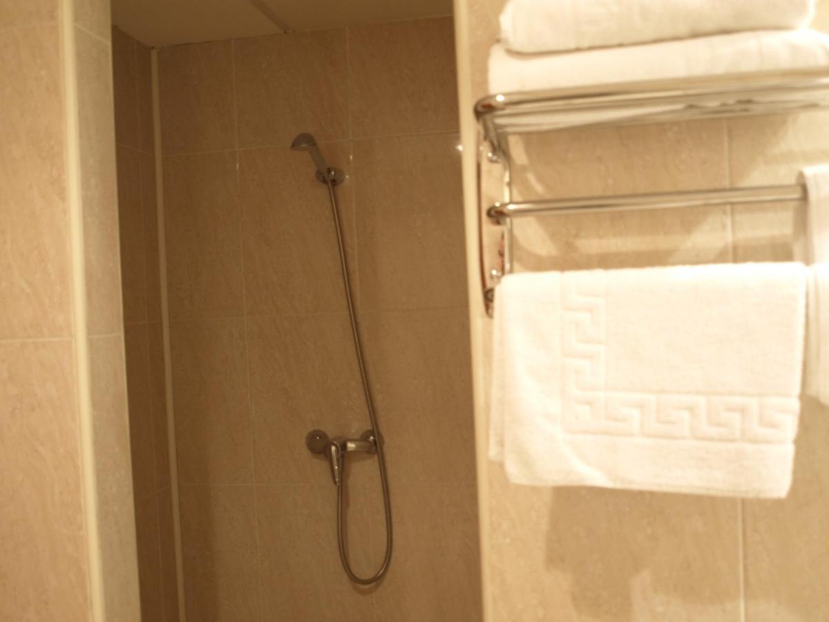 Pension Viella Asturias オビエド エクステリア 写真